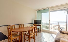 Mimizan Plage: Appartement 6 Pers. Avec Balcon Et Parking - Fr-1-50-114